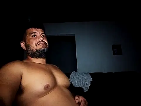 Snapshot of tarra122 chatting on 04-12-26, 02:27 tarra122 online show from 04-12-26, 02:27