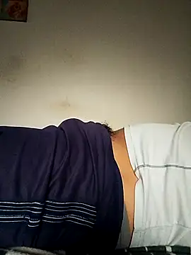 Snapshot of tarra122 chatting on 04-15-26, 07:58 tarra122 online show from 04-15-26, 07:58