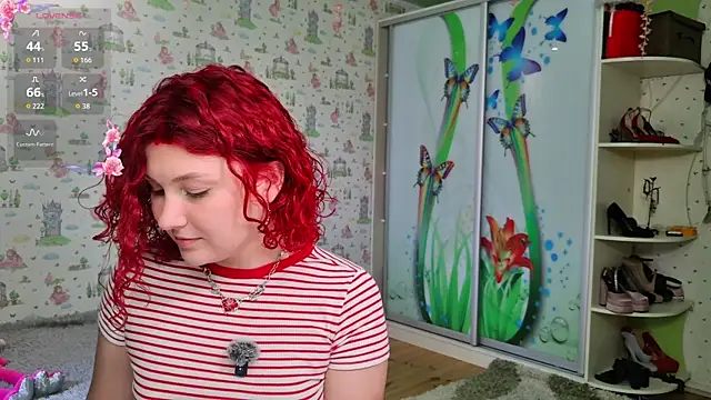 Snapshot of SmokyRose chatting on 06-26-26, 09:14 SmokyRose online show from 06-26-26, 09:14