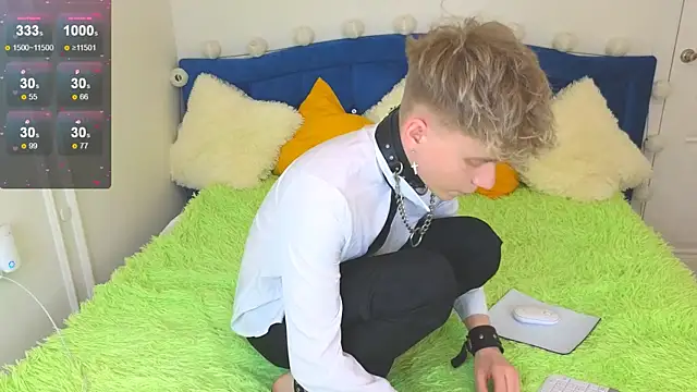 LandelRay online show from 09-13-25, 05:02