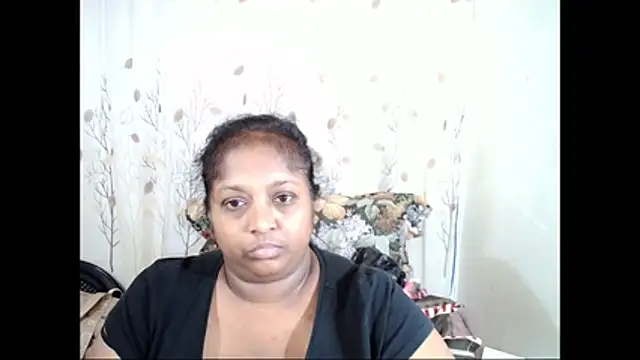 Snapshot of Indiantasha chatting on 06-23-26, 03:43 Indiantasha online show from 06-23-26, 03:43