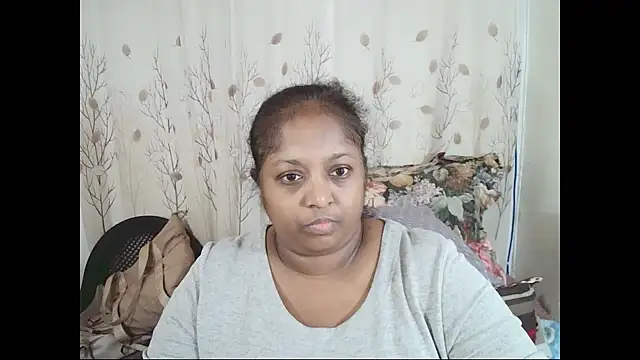 Snapshot of Indiantasha chatting on 07-01-26, 03:56 Indiantasha online show from 07-01-26, 03:56