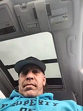 trucker1979 online show from 04-05-26, 08:17