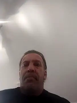 trucker1979 online show from 04-06-26, 04:52