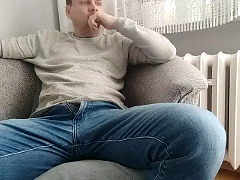 grzes19763 online show from 03-12-26, 08:53