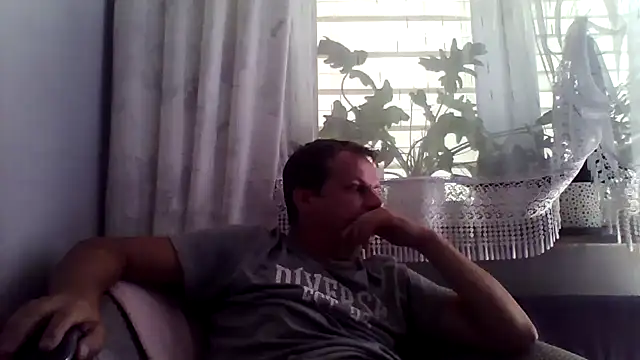 Snapshot of grzes19763 chatting on 07-18-26, 10:41 grzes19763 online show from 07-18-26, 10:41