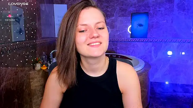 MelindaTin online show from 06-22-26, 01:18