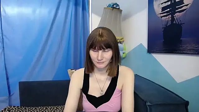 Snapshot of cornflower_mm chatting on 01-09-26, 01:41 cornflower mm online show from 01-09-26, 01:41