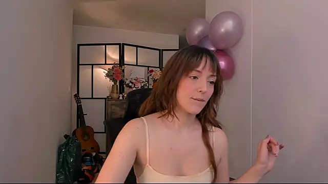 Snapshot of molly_marmalade_ chatting on 07-13-26, 06:00 molly marmalade online show from 07-13-26, 06:00