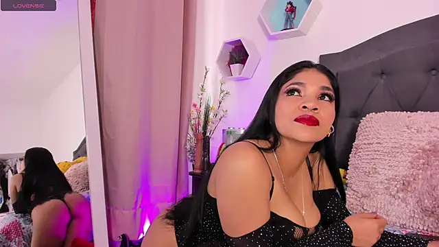 kendallhot7 online show from 04-09-26, 08:47