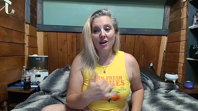 lisaxlovexxx online show from 05-27-26, 01:57