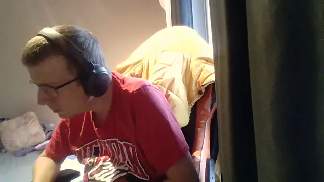 David250692 online show from 02-09-26, 09:57