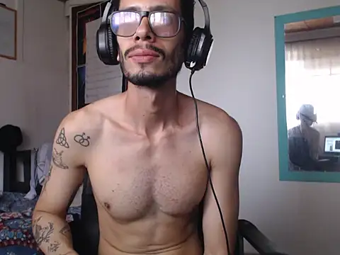 alisterxxx online show from 05-28-26, 04:04