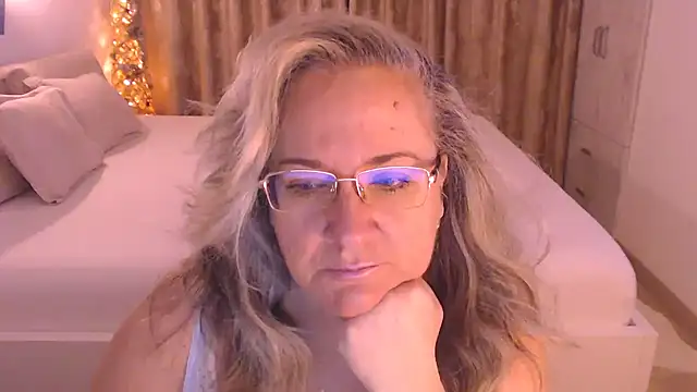 Raisshy online show from 02-26-26, 05:17