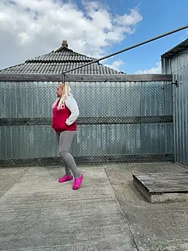 SabinaSweety online show from 04-11-26, 01:04