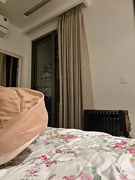 Snapshot of miaoberoi chatting on 02-27-25, 07:15 miaoberoi online show from 02-27-25, 07:15