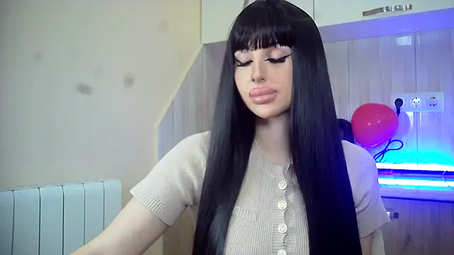 Lady Joli online show from 02-15-26, 06:32