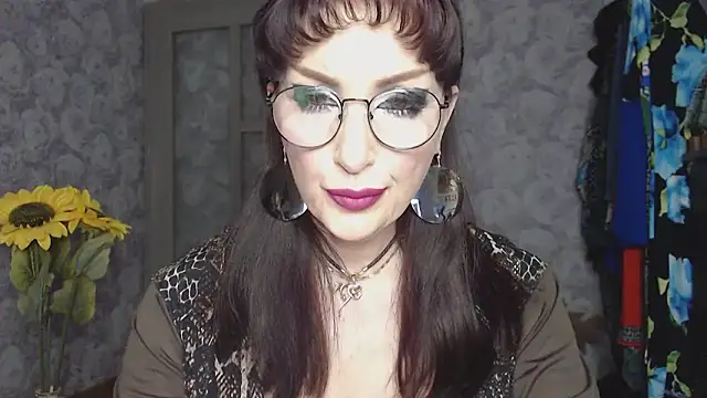 Aziza1 online show from 05-12-26, 01:30