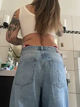 Etwas neugierig online show from 04-07-26, 08:48