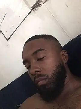 Snapshot of livepro chatting on 12-21-24, 11:55 livepro online show from 12-21-24, 11:55