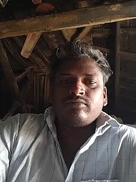 Snapshot of rohanhotguy chatting on 02-26-26, 08:13 rohanhotguy online show from 02-26-26, 08:13