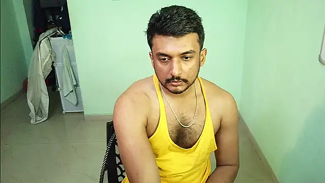 Snapshot of daringcutie chatting on 12-05-25, 12:30 daringcutie online show from 12-05-25, 12:30