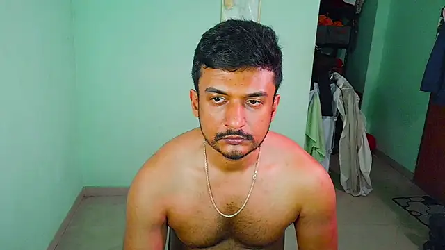 Snapshot of daringcutie chatting on 04-09-26, 12:43 daringcutie online show from 04-09-26, 12:43