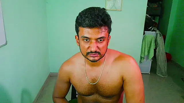 Snapshot of daringcutie chatting on 04-12-26, 07:02 daringcutie online show from 04-12-26, 07:02