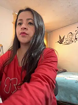 latinfemale online show from 02-08-26, 08:12