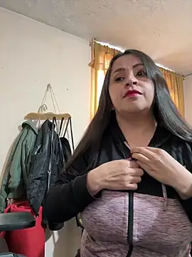 latinfemale online show from 02-14-26, 09:55