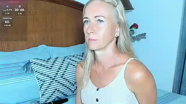 Christine 35 online show from 02-19-26, 12:01