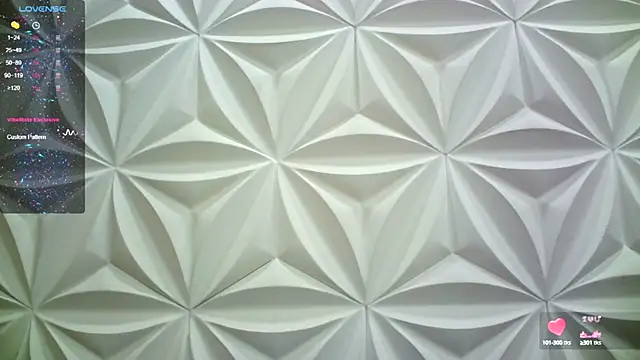 Snapshot of jerryandjessica chatting on 10-12-25, 10:31 jerryandjessica online show from 10-12-25, 10:31