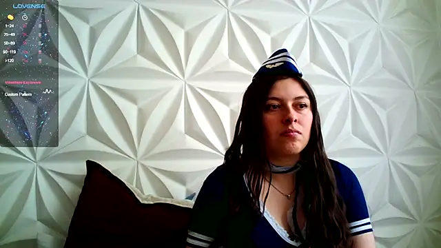 Snapshot of jerryandjessica chatting on 10-29-25, 04:20 jerryandjessica online show from 10-29-25, 04:20