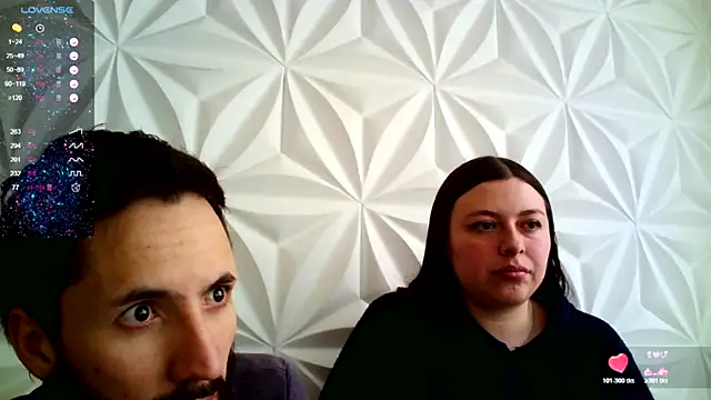 Snapshot of jerryandjessica chatting on 10-31-25, 12:39 jerryandjessica online show from 10-31-25, 12:39