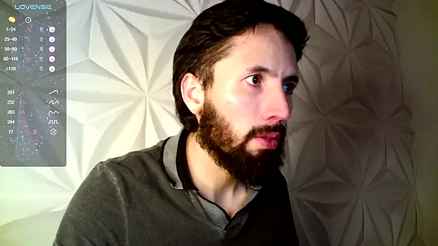 Snapshot of jerryandjessica chatting on 11-13-25, 09:52 jerryandjessica online show from 11-13-25, 09:52