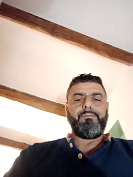 ChiIul11 online show from 10-07-25, 11:35