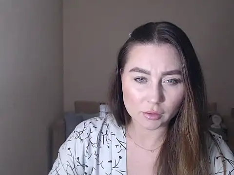 Snapshot of marishaarimova chatting on 06-21-26, 01:41 marishaarimova online show from 06-21-26, 01:41