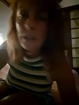 Snapshot of MissLilooo chatting on 07-15-26, 08:14 MissLilooo online show from 07-15-26, 08:14