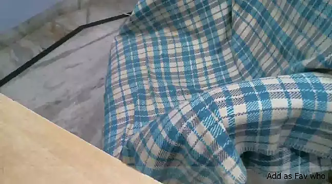 Snapshot of desioldguy chatting on 03-22-25, 07:36 desioldguy online show from 03-22-25, 07:36