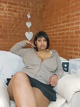 Lilybanx online show from 04-27-26, 07:28