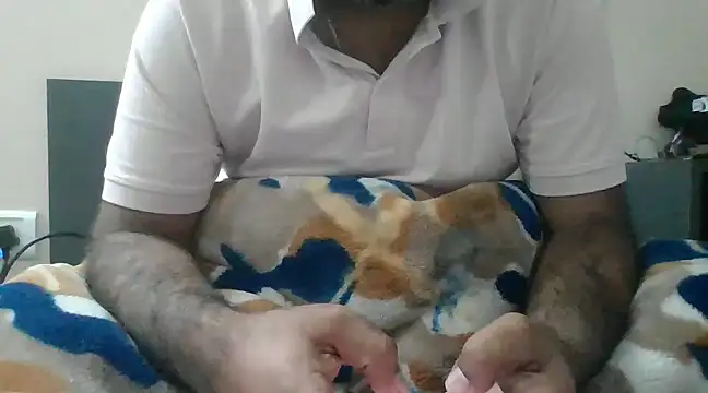 Snapshot of coolrocky346 chatting on 12-31-24, 02:14 coolrocky346 online show from 12-31-24, 02:14