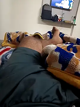 Snapshot of coolrocky346 chatting on 02-20-25, 01:30 coolrocky346 online show from 02-20-25, 01:30