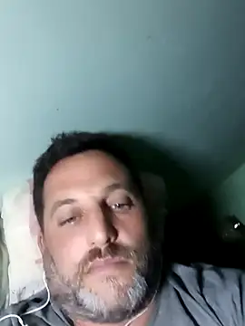 Reload 033 online show from 04-11-26, 03:33