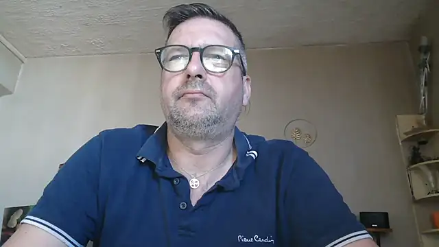 matrikes1 online show from 04-07-26, 01:00