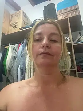 moniquerainx online show from 01-08-26, 11:18