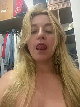 moniquerainx online show from 01-15-26, 12:15