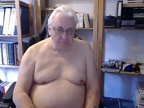 SchwanzhureXXL online show from 03-29-26, 09:09
