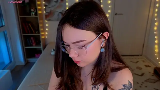 Snapshot of MilenaSaint chatting on 06-28-26, 03:56 MilenaSaint online show from 06-28-26, 03:56