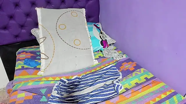 Margoth clain online show from 03-06-26, 01:13