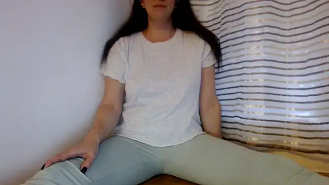 Snapshot of SofiaLenis chatting on 07-17-26, 01:18 SofiaLenis online show from 07-17-26, 01:18